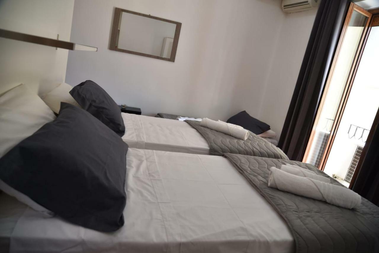 B&B Terronia Naples Exterior photo